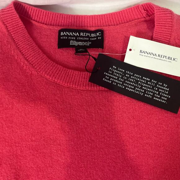 Banana Republic Alpaca Wool Crewneck Sweater Pink NWT Size M Fine Italian Yarn - Picture 2 of 6